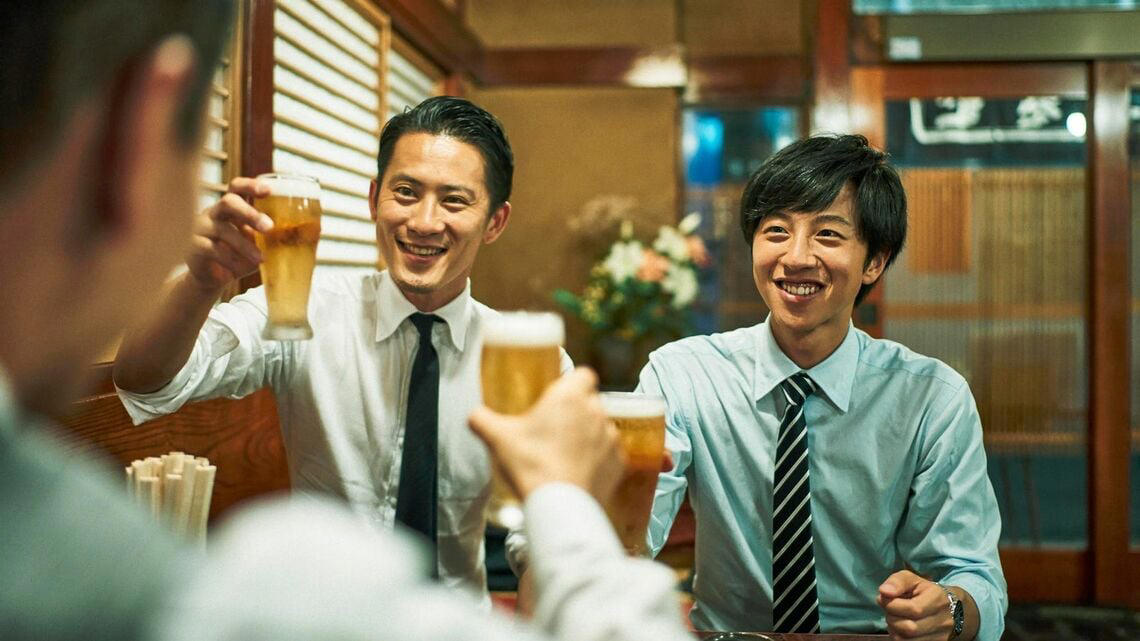 若者のほうが忘年会に前向きという衝撃, 忘年会は出世のチャンスと思う人は何割？, 忘年会文化は本当に必要か？, 会社が取るべき3つの対策