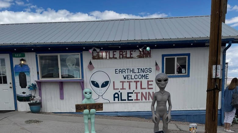 The Havasupai Tribal Cafe (Supai, Arizona), Hell's Backbone Grill & Farm (Boulder, Utah), Magic Meadows Yurt (Crested Butte, Colorado), Seven Glaciers (Anchorage, Alaska), Little A'Le'Inn (Rachel, Nevada), The Lost Kitchen (Freedom, Maine), Crowbar Cafe & Saloon (Shoshone, California), The Saltry Restaurant (Halibut Cove, Alaska), Tennessee Pass Cookhouse (Leadville, Colorado), Pizza Pi VI (Saint Thomas, US Virgin Islands), Montana Dinner Yurt (Big Sky, Montana), Cabbage Key Inn & Restaurant (Cabbage Key, Florida), The Crystal Restaurant, Grand Canyon Caverns (Peach Springs, Arizona)