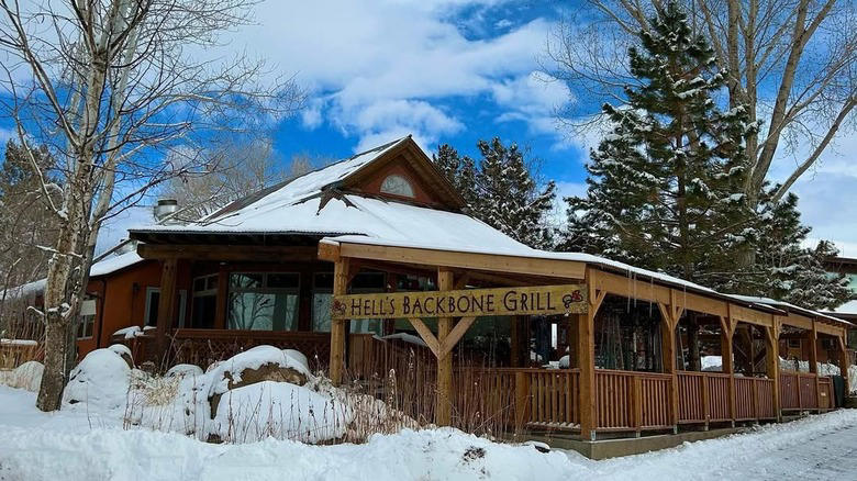The Havasupai Tribal Cafe (Supai, Arizona), Hell's Backbone Grill & Farm (Boulder, Utah), Magic Meadows Yurt (Crested Butte, Colorado), Seven Glaciers (Anchorage, Alaska), Little A'Le'Inn (Rachel, Nevada), The Lost Kitchen (Freedom, Maine), Crowbar Cafe & Saloon (Shoshone, California), The Saltry Restaurant (Halibut Cove, Alaska), Tennessee Pass Cookhouse (Leadville, Colorado), Pizza Pi VI (Saint Thomas, US Virgin Islands), Montana Dinner Yurt (Big Sky, Montana), Cabbage Key Inn & Restaurant (Cabbage Key, Florida), The Crystal Restaurant, Grand Canyon Caverns (Peach Springs, Arizona)