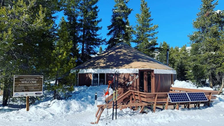 The Havasupai Tribal Cafe (Supai, Arizona), Hell's Backbone Grill & Farm (Boulder, Utah), Magic Meadows Yurt (Crested Butte, Colorado), Seven Glaciers (Anchorage, Alaska), Little A'Le'Inn (Rachel, Nevada), The Lost Kitchen (Freedom, Maine), Crowbar Cafe & Saloon (Shoshone, California), The Saltry Restaurant (Halibut Cove, Alaska), Tennessee Pass Cookhouse (Leadville, Colorado), Pizza Pi VI (Saint Thomas, US Virgin Islands), Montana Dinner Yurt (Big Sky, Montana), Cabbage Key Inn & Restaurant (Cabbage Key, Florida), The Crystal Restaurant, Grand Canyon Caverns (Peach Springs, Arizona)