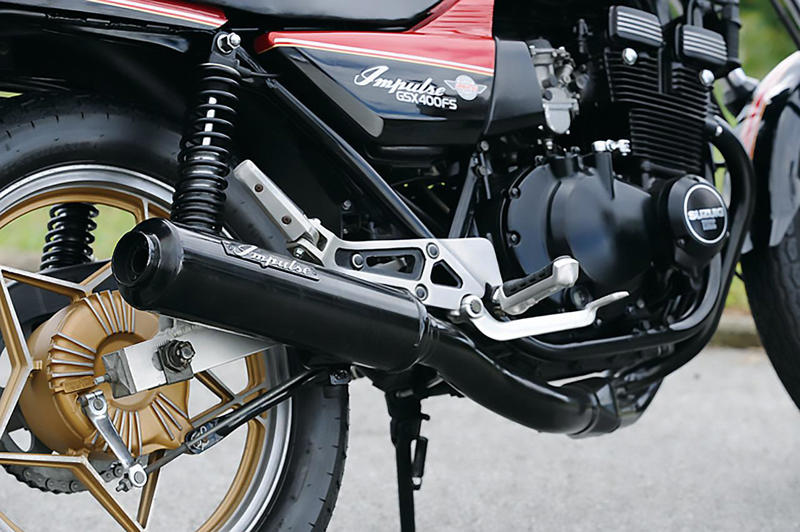 スズキ「GSX400FS インパルス」（1982年）の概要, スズキ「GSX400FS インパルス」（1982年）の各部装備・ディテール解説, スズキ「GSX400FS インパルス」（1982年）のカタログ, スズキ「GSX400FS インパルス」（1982年）の主なスペック・当時価格, 関連のおすすめ記事