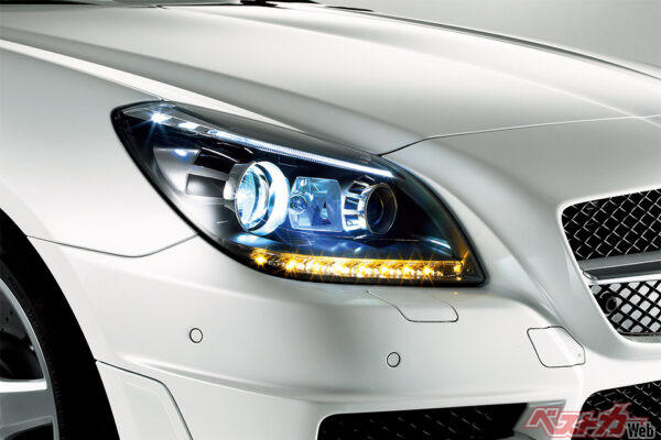 なぜ輸入車のLEDウインカーはシャープに点滅するのか？, まずはウインカーの基礎知識を再確認！, LEDウインカーは普及しているのか？, LEDウインカーのメリット、デメリット