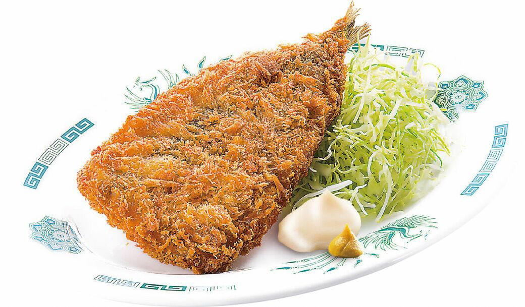 “偶数月15日”の昼、満員の理由, ドリンクバー270円でファミレスに対抗, 注文から8分以内、回転率が生命線, 「印象に残りすぎないおいしさ」をジャッジ, 500店舗で600店舗分の売り上げを稼ぐ