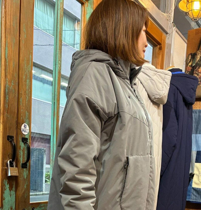 意外と動きやすく、抜群に暖かい, もともとはアウトドア用品として開発, 「自分の体温」が、身体を包む空気を暖める, なぜクラウドファンディングでしか売らないのか？, ユーザーの声は瞬時に反映, 「ユニクロ」や「ワークマン」は目指していない
