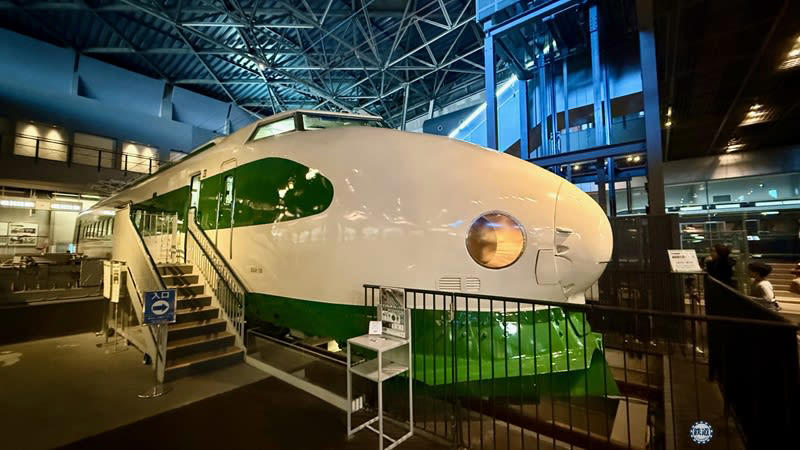 鉄道博物館に向かう前にすべきことは？, 鉄道博物館おすすめのスポットは？, 本館1階・2階：車両ステーション, 本館2階：鉄道ジオラマ, 本館2階・3階：科学ステーション, 南館3階：歴史ステーション, 南館2階：E5シミュレータ, 屋外ミニ運転パーク：ミニ運転列車, ボランティアガイドツアーを利用しよう！, ミュージアムショップ TRAINIART, 鉄道博物館限定 鉄博印