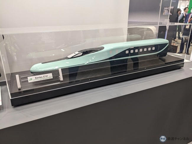 JRグループ５社が勢ぞろい, E10系初見参！（JR東日本）, 派手ゼロでも鉄道を進化させる技術, 電気分野のツートップが初登場, ブースに資料ならぬQRコード, これからの鉄道技術展に期待