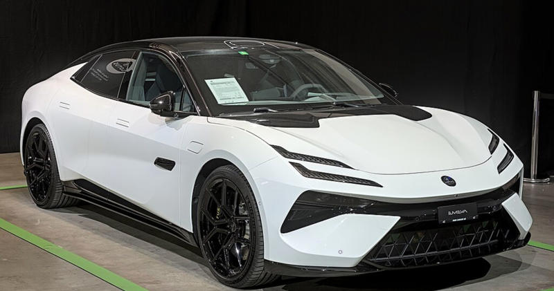 Lucid Air Sapphire , Mercedes-Benz EQS , BMW i7 , Porsche Taycan Turbo S , Rolls-Royce Spectre , Tesla Model S Plaid , Genesis Electrified G80 , Cadillac Celestiq , Mercedes-Benz EQE , Lotus Emeya , Jaguar I-PACE , Audi e-tron GT , Maserati GranTurismo Folgore , BMW i5 , Nio ET9