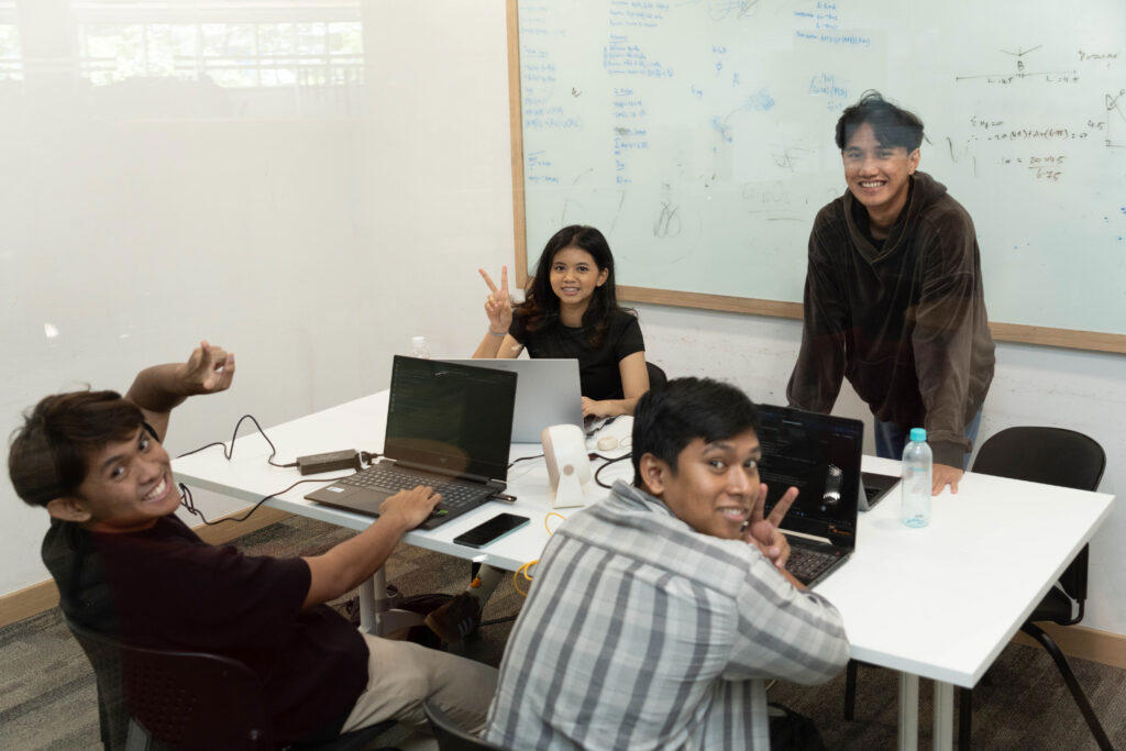 Where Multi-Billion Dollar AI Meets Grassroots Innovation, Community-Driven Team Formation Creates Unexpected Collaborations, AI Applications Built for Real-World Impact, Part of Southeast Asia’s Broader Builder Movement