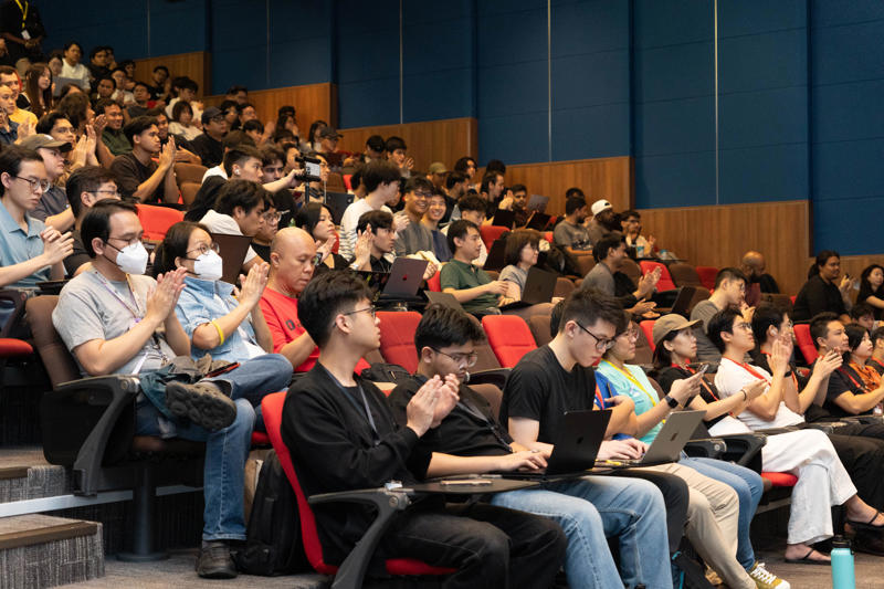 Where Multi-Billion Dollar AI Meets Grassroots Innovation, Community-Driven Team Formation Creates Unexpected Collaborations, AI Applications Built for Real-World Impact, Part of Southeast Asia’s Broader Builder Movement