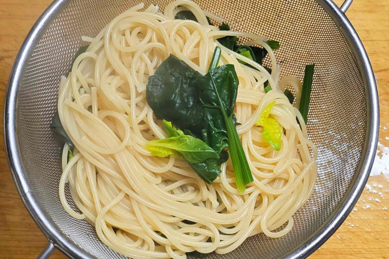 ■「グラタンdeクリームパスタ」の材料, ■パスタとほうれん草を茹でる, ■グラタンとパスタを混ぜる, ■まさに“クリームパスタ”！