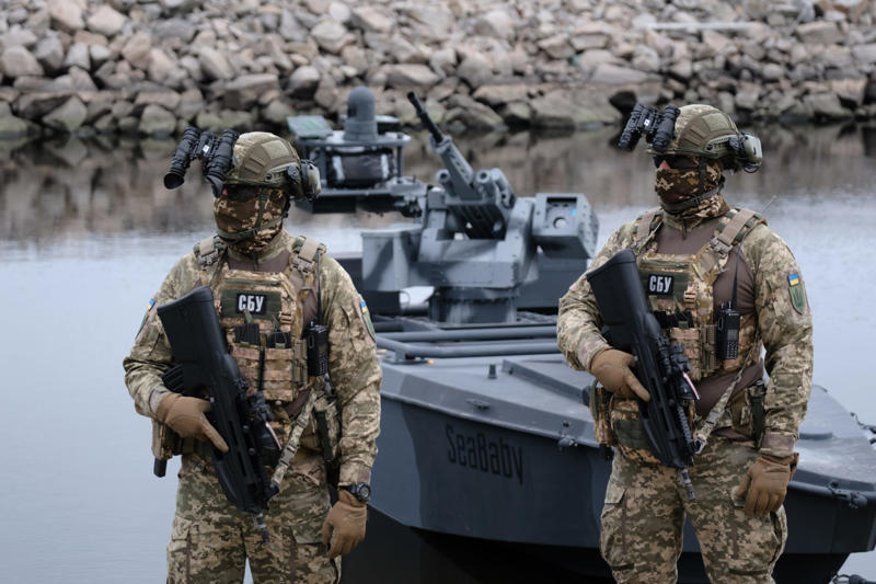 戦略を転換したウクライナ軍, 敵の資金源を絶つ作戦, 拡大する標的の範囲, 前線となるカスピ海, フィラノフスキー石油プラットフォーム, 「戦争に関与するすべての企業」, 飛躍的に進歩するドローン技術, 繰り返し同じ施設を攻撃, ドルジバ・パイプラインも標的に, プーチン大統領の反応, 経済面での消耗戦, じわじわと効く攻撃, ウクライナの狙いは？, 天然資源を交渉材料に
