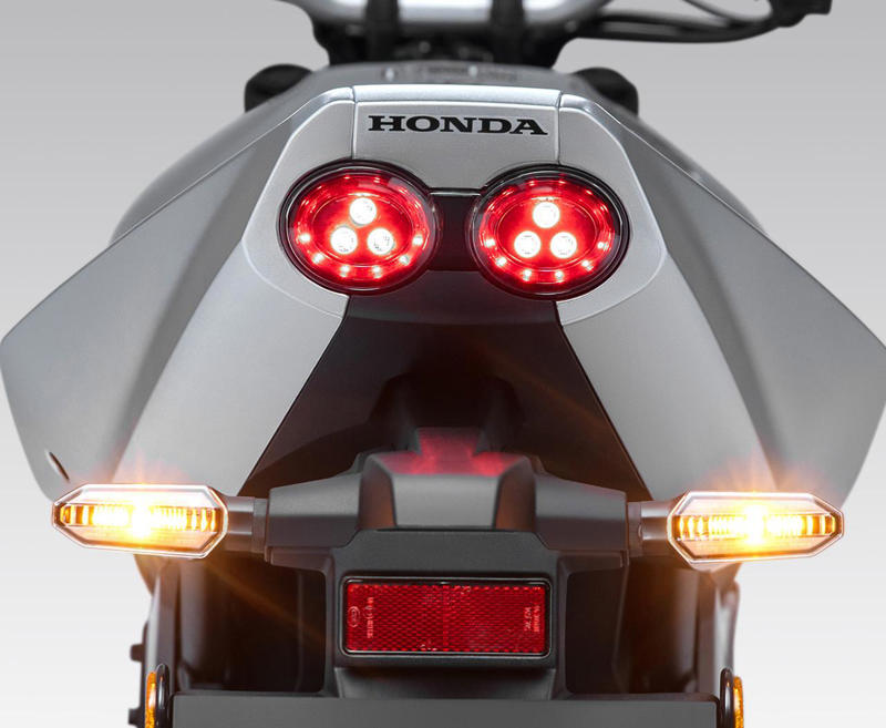 ホンダ「CB500 SUPER FOUR」の概要, ホンダ「CB500 SUPER FOUR」のカラー・人気投票, ホンダ「CB500 SUPER FOUR」の写真, ホンダ「CB500 SUPER FOUR」のおすすめ関連記事
