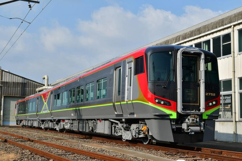 瀬戸内海の絶景を車窓から楽しむ瀬戸大橋線（本四備讃線／JR西日本・JR四国）, 瀬戸大橋線の歴史, ギネス世界記録に認定された瀬戸大橋を渡る, 宇高連絡船と同時に開業した宇野線, 瀬戸大橋線の車両, アンパンマン列車も人気の特急＆トロッコ列車, 2階建てグリーン車で眺望抜群 快速〔マリンライナー〕, 瀬戸大橋線の見どころ, 新幹線に対応した独特の車窓風景に, 方面別に分岐する宇多津駅デルタ線, 瀬戸大橋線（本四備讃線／JR西日本・JR四国）データ
