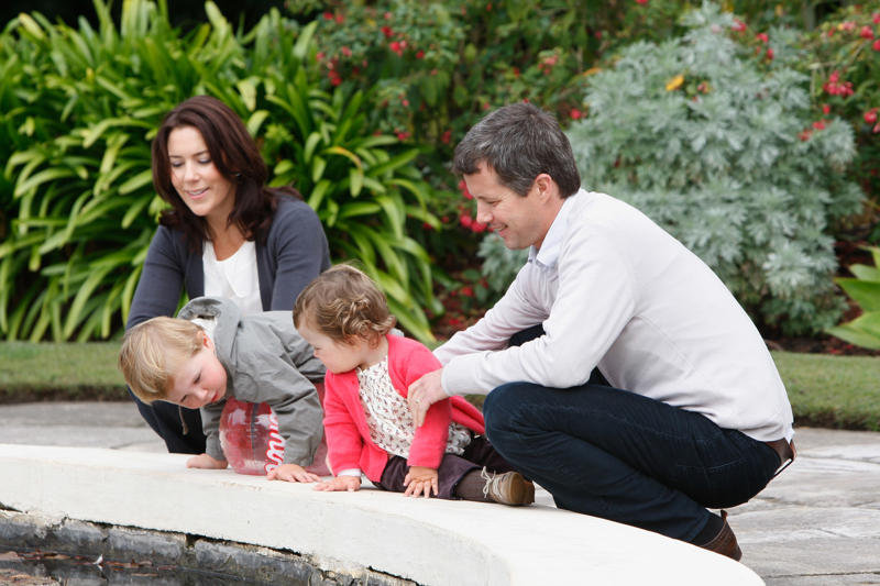 British royal family, Danish royal family, Monegasque royal family, Dutch royal family, Norwegian royal family, Spanish royal family, Belgian royal family, Swedish royal family