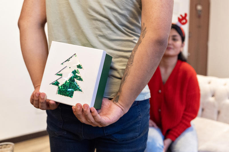 Step 1: Unwrap all gifts with caution, Step 2: Note down who gave it to you, Step 3: Store it carefully, Step 4: Supplement it with something else, Step 5: Don't feel bad, Gift-giving habits in Australia