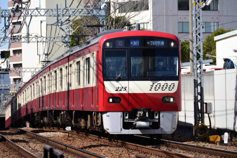 京急電鉄の乗降人員ベスト10、1位は横浜駅！, 2位品川では、JR東海のリニア新駅の開発も進行中, 京急蒲田駅周辺での新空港線（蒲蒲線）の動きは？, 京急線の中全体で乗降客数が少ない駅、ワースト5駅には意外な駅も！, 前年度との比較！増加率のトップ5とワースト5を見てみるとと、沿線の動向が, 全体11位～20位の駅には良く知った駅が！大師線・逗子線・久里浜線だけのTOP3も発表, 【京急全体の11位～20位（乗降人員が少ない駅）】, 大師線・逗子線・久里浜線のベスト3はこの駅