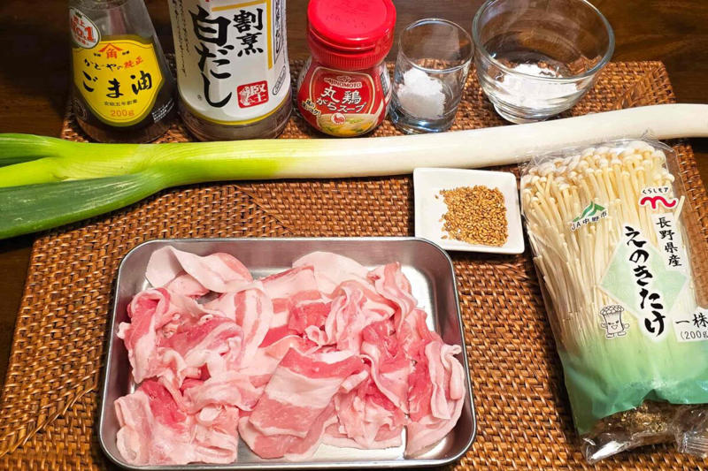 ■「旨塩ねぎ豚スープ」の材料, ■炒めて煮て、とろみをつけて完成, ■栄養満点でうどんとも相性抜群, 【動画】旨塩ねぎ豚スープ