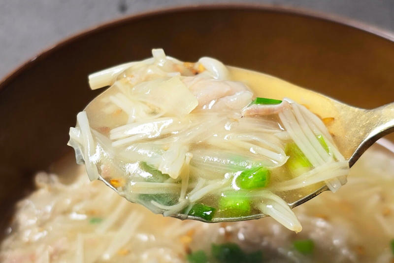 ■「旨塩ねぎ豚スープ」の材料, ■炒めて煮て、とろみをつけて完成, ■栄養満点でうどんとも相性抜群, 【動画】旨塩ねぎ豚スープ
