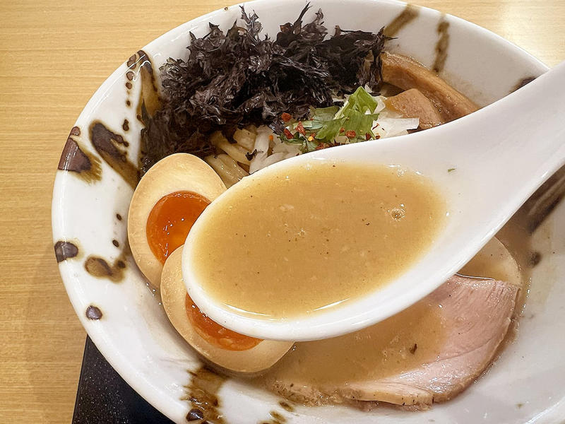 『中華そば 石黒』とは, 【期間限定】「だし薫る 渾身のカレーつけ麺～2種の麺食べ比べ～」, 【看板メニュー】極にぼ特製, その他のメニュー, アクセス／店舗情報