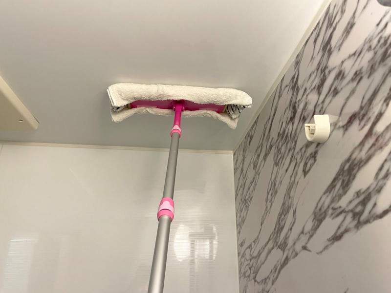 教えてくれたのは……タスカジのみけままさん, お風呂の「見逃しがちな汚れスポット」3つ, 1．浴室乾燥フィルター, 3．洗面所とお風呂の境目（ドア下の枠）
