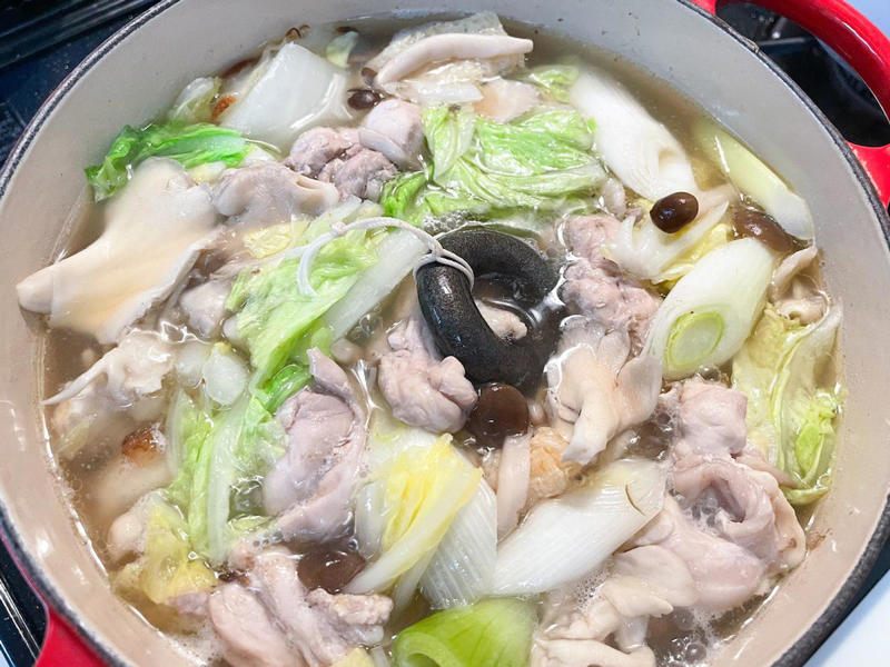 箸置きかな？ でも重たい……, ポンっと入れて煮込むだけ, 白湯の味はどうだろう？, お手入れは、水気をよく取るのがポイント