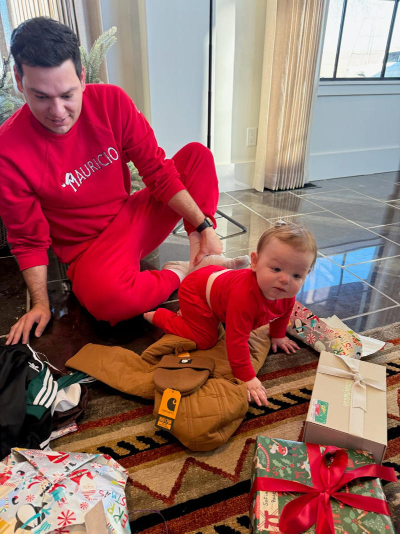 Good morning, Sunshine!, Merry Christmas, Sofia!! , Ree Ree Gets a Pic, Too!, Pre-Present Bottle, Let the Gifts Begin!, Her First Tracksuit , Baby Carhartt for the Win, My Favorite Photo, Happy Ree Ree