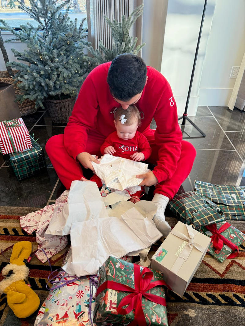 Good morning, Sunshine!, Merry Christmas, Sofia!! , Ree Ree Gets a Pic, Too!, Pre-Present Bottle, Let the Gifts Begin!, Her First Tracksuit , Baby Carhartt for the Win, My Favorite Photo, Happy Ree Ree