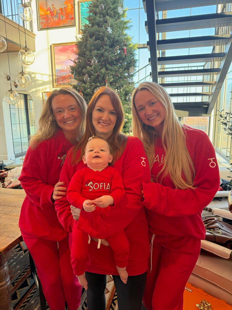Good morning, Sunshine!, Merry Christmas, Sofia!! , Ree Ree Gets a Pic, Too!, Pre-Present Bottle, Let the Gifts Begin!, Her First Tracksuit , Baby Carhartt for the Win, My Favorite Photo, Happy Ree Ree