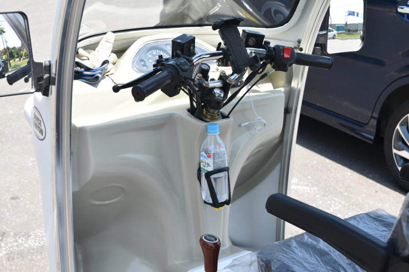 コロナ禍の移動手段としてAP TRIKES125を購入, 中国系メーカーが製造するトライク, とてもシンプルなスペック, あの通販会社も度肝を抜く低価格, 「ちょ、待てよ！」と呼び止める必要がないほど鈍い走り, 今の時代ならではのユニークなビークル