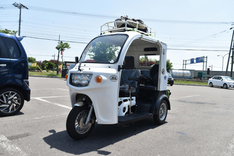 コロナ禍の移動手段としてAP TRIKES125を購入, 中国系メーカーが製造するトライク, とてもシンプルなスペック, あの通販会社も度肝を抜く低価格, 「ちょ、待てよ！」と呼び止める必要がないほど鈍い走り, 今の時代ならではのユニークなビークル