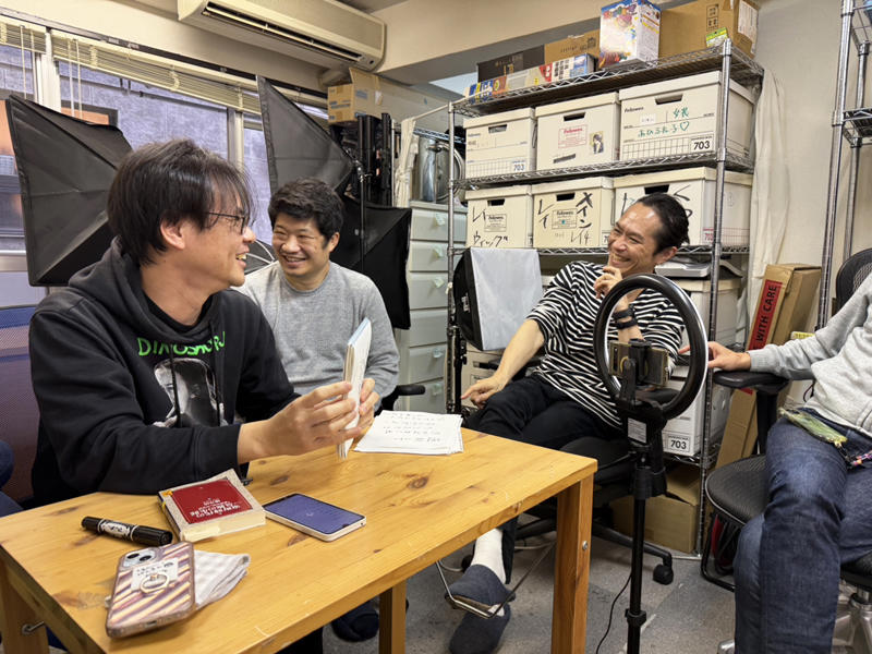 ・「年忘れ」の記載箇所, ・スマホアプリで現代語訳してみた, ・背景からも読み解いてみた, ・忘年会スタート, ・上の句：GO羽鳥, ・下の句：P.K.サンジュン, ・上の句：原田たかし, ・下の句：砂子間正貫, ・上の句：御花畑マリコ, ・上の句：佐藤英典, ・下の句のリアルタイム感, ・お母さんシリーズ, ・やってみて思ったこと