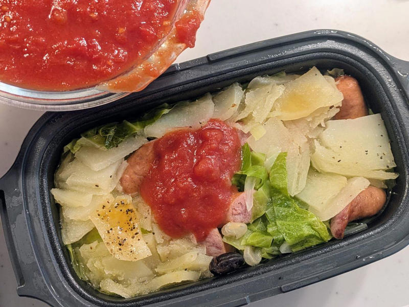 レンチンで煮込み料理までつくれちゃうとは！, レンジでカンタン！「具だくさんミネストローネ」をつくったよ, 野菜の甘みがたっぷりの、ミネストローネが完成！, もちろん「焼き魚」だってつくれます！, 1人分のご飯も10分で炊ける！