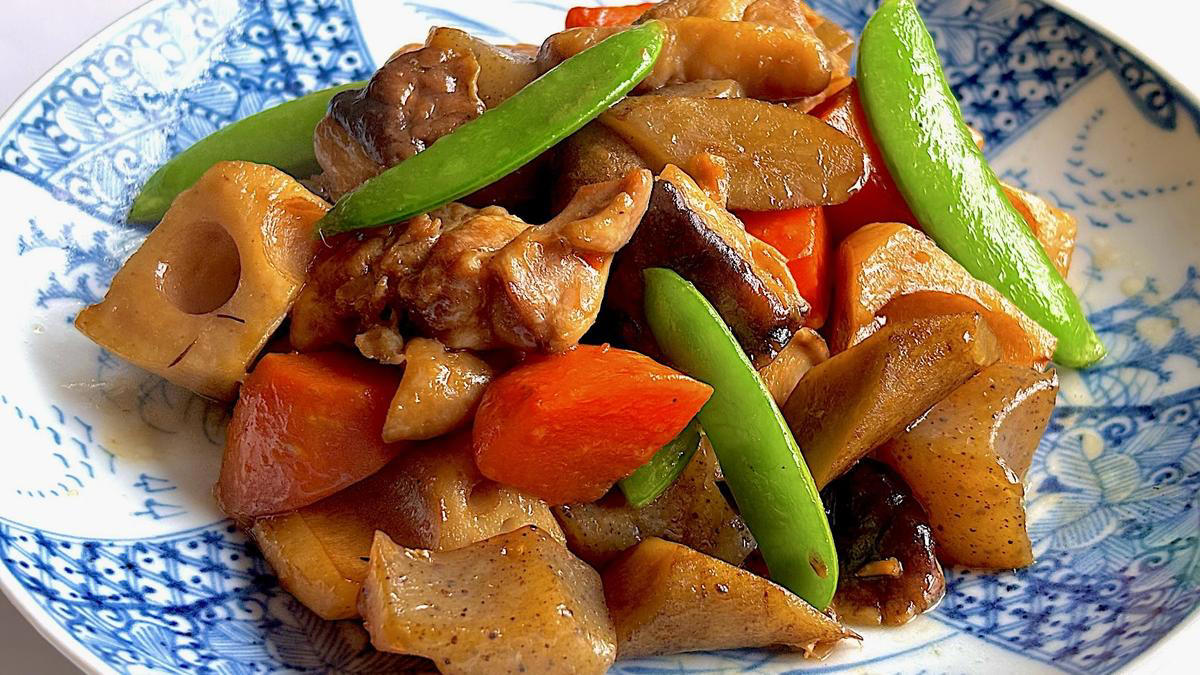“お肉だらけ”のおせちの、隠れた逸品（タツキ）, お正月だけのご褒美、干し柿バター（カナザワ）, 好きなものだけ詰め込んだおせち（タナカ）, お正月仕様のババロア（UCO）, ピリ辛であと引くおいしさ（カラト）, 祖父がよくつくってくれた、思い出の味（ちゃなまる）
