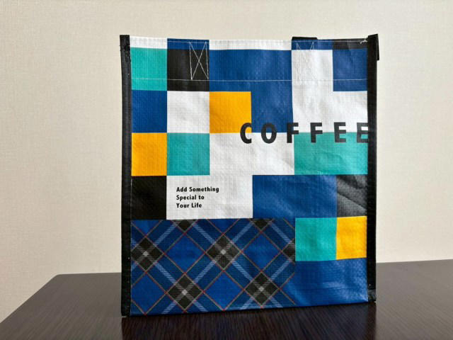 ・予約は早めが吉, ・このバッグ可愛すぎる, ・ミルクコーヒーベースを飲んでみた, ・気になるお得度は？