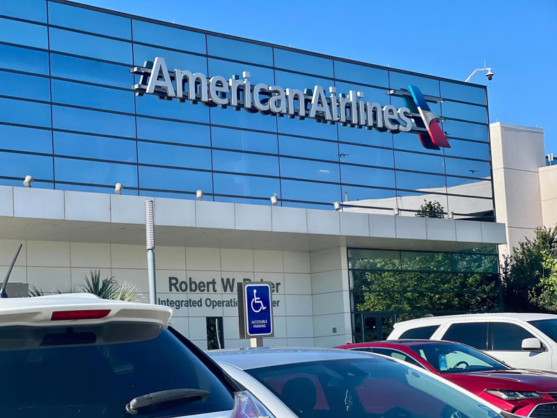 The IOC doesn't look like your typical cubicle office, American uses automation to help manage irregular operations, Crew scheduling and dispatch are among the biggest teams, Smaller workgroups are still essential to the operation, A command center is set up for emergency events
