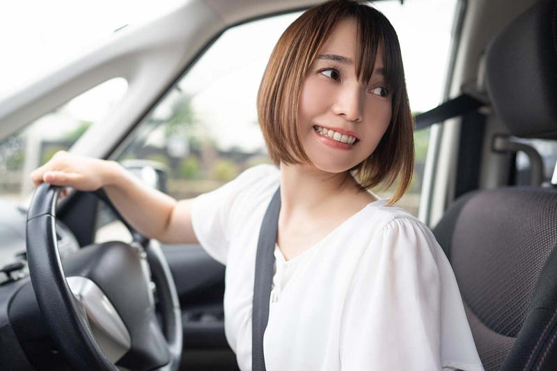 前向き駐車要請という違和感, 近隣配慮が生んだ前向き駐車指定, 前向き駐車に潜む出庫時リスク, 出庫時行動に委ねられた安全性