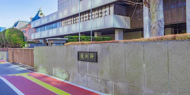 被害者と「和解」するも条項を履行せず, 「間接強制の制裁金の支払債務」が存在した, ひろゆき氏は「債務」自体が存在しないと主張したが…, 数秒のみ「ひろゆき氏の独自の見解です」のテロップが小さく表示, 「ひろゆき氏の代理人弁護士」と連絡つかず, 番組制作側の対応に「疑念」を表明, 番組冒頭でジャーナリストが「怒鳴る」シーンの裏側