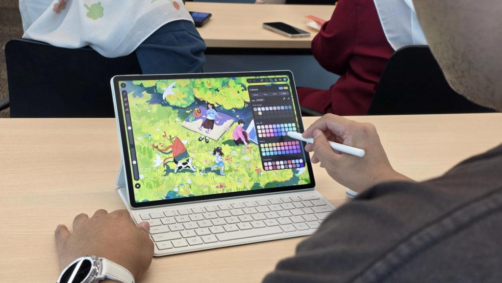 Bringing Desktop-Style Productivity to a Tablet, A Display Built for Long Working Sessions, Smarter, More Intuitive Input with the HUAWEI M-Pencil Pro, HUAWEI Notes and GoPaint: Built-In Productivity and Creativity Tools, Slim Design, Strong Performance, and All-Day Power, Get the HUAWEI MatePad 12 X 2026 today