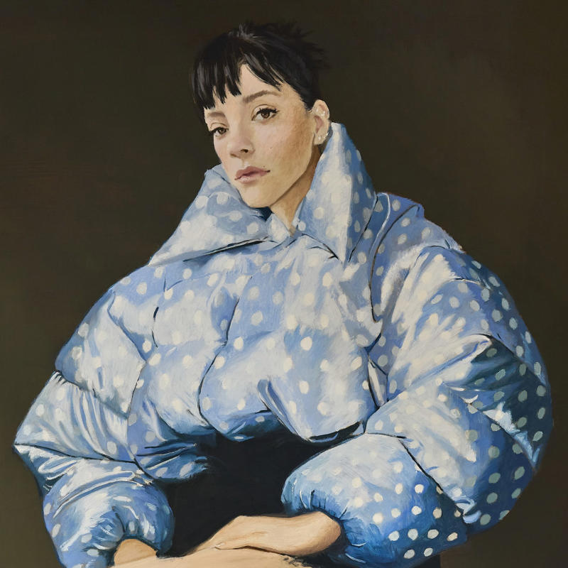 January blues, The literary look, Oversized white shirts, Polka dots, Bags with chain handles, Glove flats, Flowing/loose trousers, Brooches