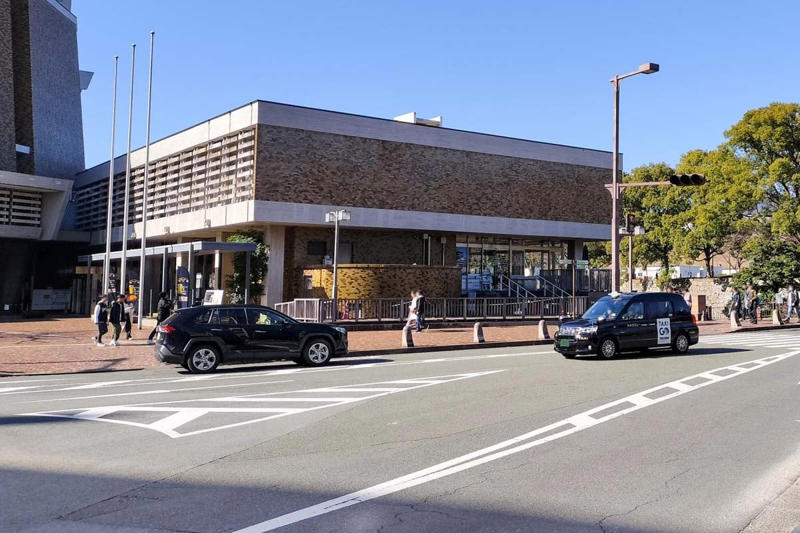 交通系ICカード更新費用, 熊本県交通5社の決断, 利用者の声が動かした方針転換, 機器の低価格化がもたらした転機, 広島電鉄の事例が示す可能性