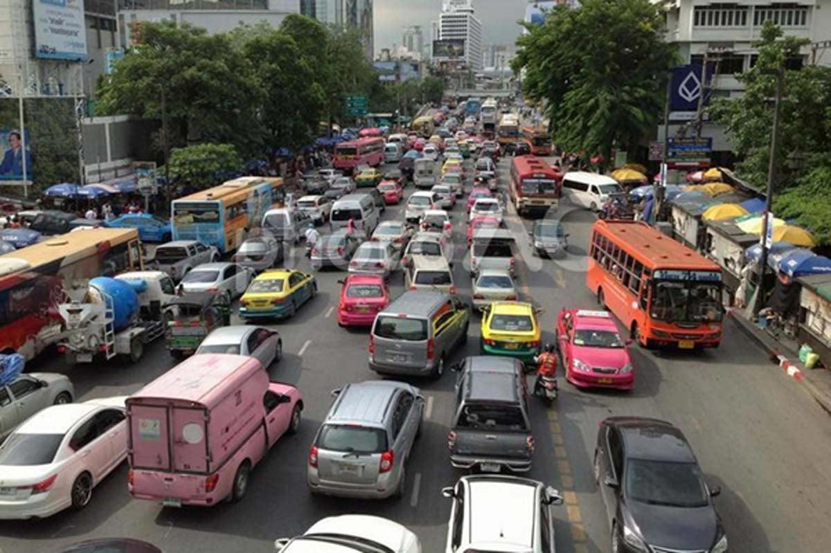 タイ市場の1トン戦線, 1トンピックアップ市場の砦, 宿敵いすゞとの「競争均衡」, 航続300kmリアリズム, タイ成功が示すASEANソフトランディング