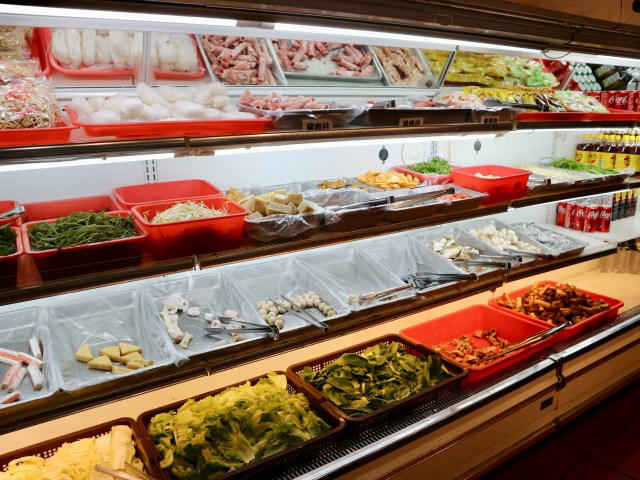 【台北でヤンロウルーの食べ放題！】, 【具材が取り放題！】, 【どうやって食べるの？】, 【予約がおすすめ】