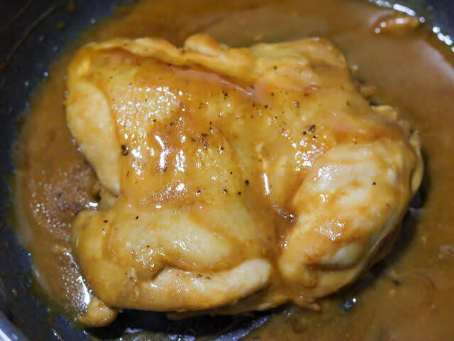 鶏のからしマヨ焼きを作るのにかかる時間, 鶏のからしマヨ焼きのカロリー, 「鶏のからしマヨ焼き」再現レシピ, 鶏のからしマヨ焼きの材料（2人分）, 鶏のからしマヨ焼きの作り方, 簡単アレンジ！「鶏のからしマヨ焼き丼」