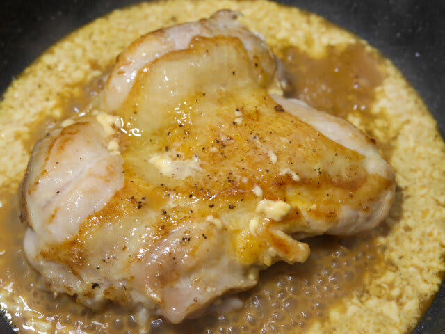 鶏のからしマヨ焼きを作るのにかかる時間, 鶏のからしマヨ焼きのカロリー, 「鶏のからしマヨ焼き」再現レシピ, 鶏のからしマヨ焼きの材料（2人分）, 鶏のからしマヨ焼きの作り方, 簡単アレンジ！「鶏のからしマヨ焼き丼」