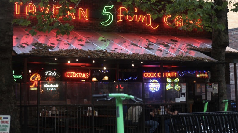 Geraldine's Counter, Crystal Creek Cafe, Wayward Vegan Cafe, The 5 Point Cafe, North Star Diner, Dreamland Bar & Diner, The Original Pancake House, Mukilteo Speedway Cafe, The Maltby Cafe, Family Pancake House, The Madison Diner, Methodology