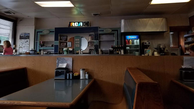 Geraldine's Counter, Crystal Creek Cafe, Wayward Vegan Cafe, The 5 Point Cafe, North Star Diner, Dreamland Bar & Diner, The Original Pancake House, Mukilteo Speedway Cafe, The Maltby Cafe, Family Pancake House, The Madison Diner, Methodology