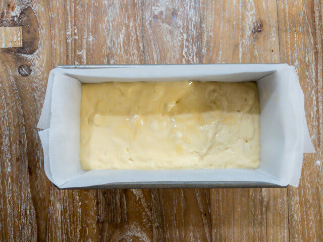 ふわふわカステラを作るのにかかる時間, ふわふわカステラのカロリー, ホットケーキミックスで簡単！ふわふわカステラ, ふわふわカステラの材料（8切れ）, ふわふわカステラの作り方