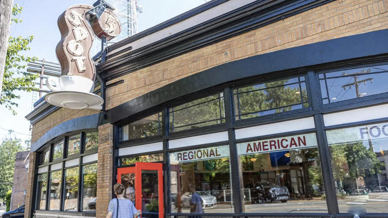 Geraldine's Counter, Crystal Creek Cafe, Wayward Vegan Cafe, The 5 Point Cafe, North Star Diner, Dreamland Bar & Diner, The Original Pancake House, Mukilteo Speedway Cafe, The Maltby Cafe, Family Pancake House, The Madison Diner, Methodology