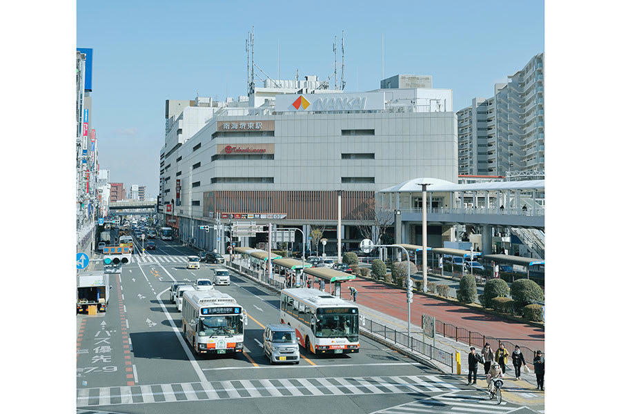 ■ 61年の歴史に幕…地元民に愛された「髙島屋堺店」, ■ 平成を盛り上げた「心斎橋OPA」1月12日閉店, ■ 「松竹座」は5月公演をもって終了へ, ■ 「大丸梅田店」が一部を閉鎖→「ルクア大阪」の新館へ