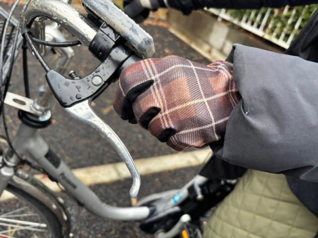 ・内容は完全おまかせ, ・迷品は入っていなかった, ・タッチパネル対応は本当か？ 試してみた, ・防寒性はどうなのか, ・ちょっとしたプレゼントにも